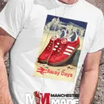 Man united Pair of trainers tshirt